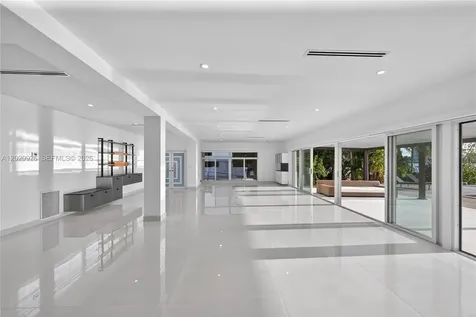 1101 S Shore Drive Miami Beach FL 33141