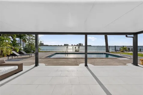 1101 S Shore Drive Miami Beach FL 33141