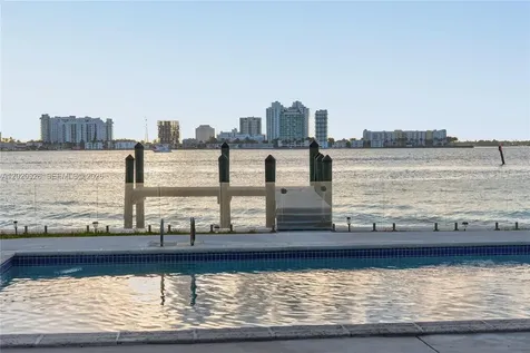 1101 S Shore Drive Miami Beach FL 33141
