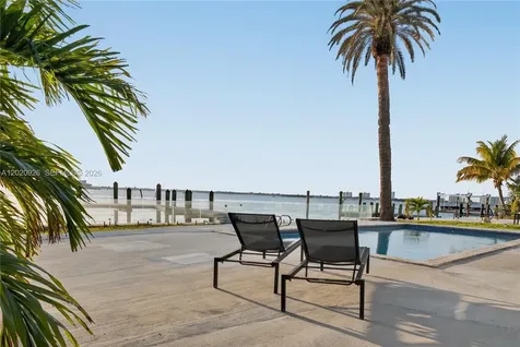 1101 S Shore Drive Miami Beach FL 33141
