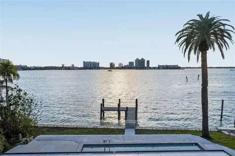 1101 S Shore Drive Miami Beach FL 33141