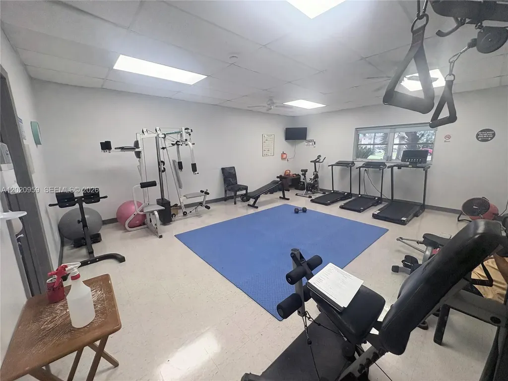5300 Washington Street Hollywood FL 33021