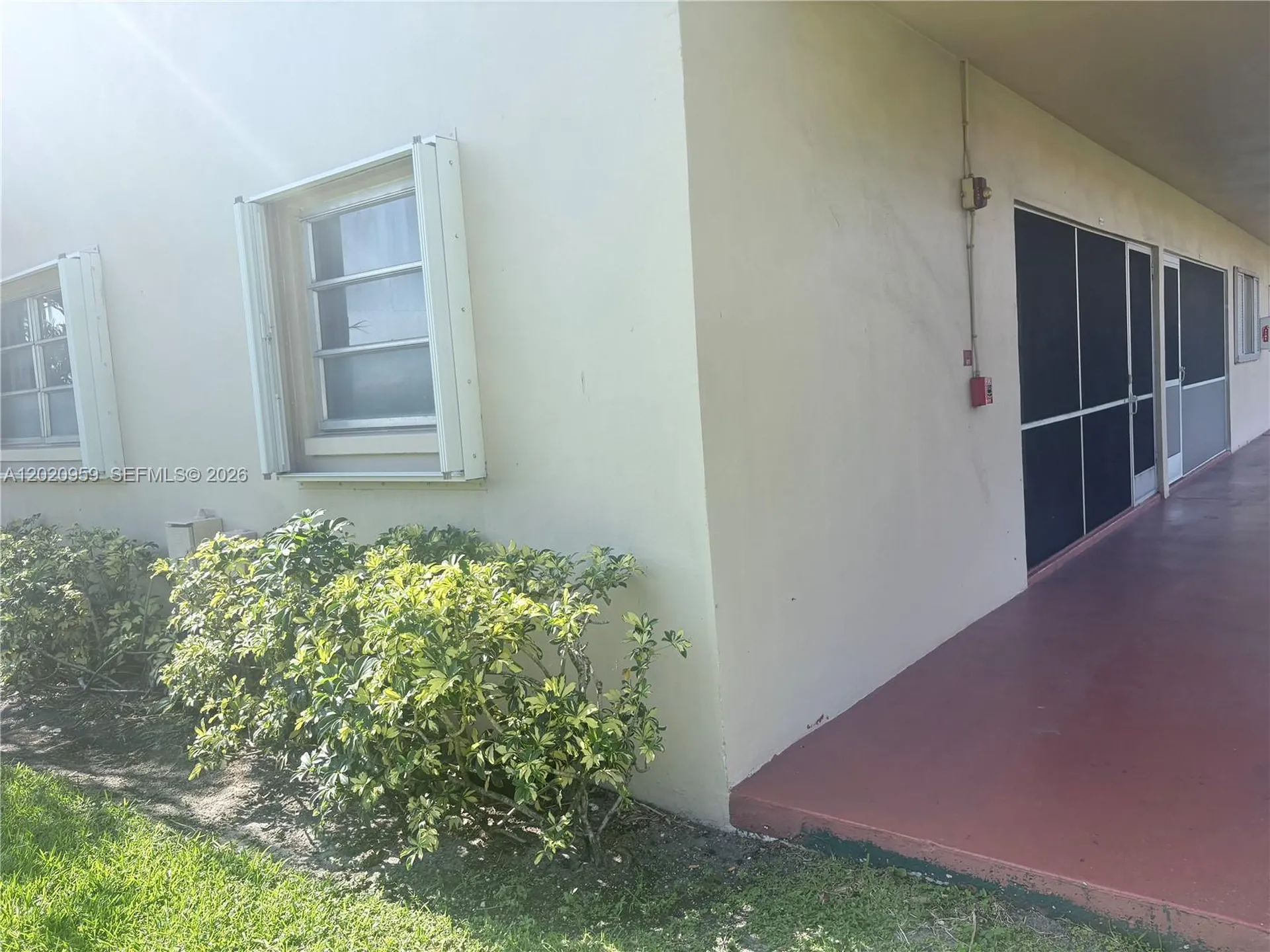 5300 Washington Street Hollywood FL 33021