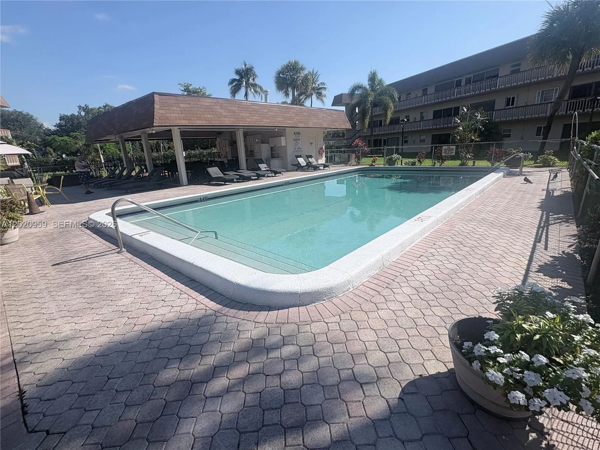 5300 Washington Street Hollywood FL 33021