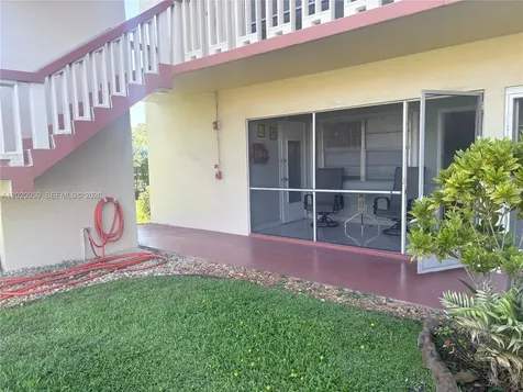5300 Washington Street Hollywood FL 33021