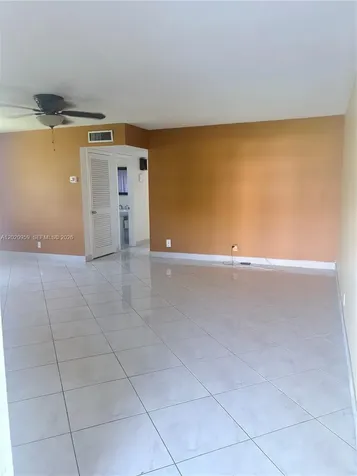 5300 Washington Street Hollywood FL 33021
