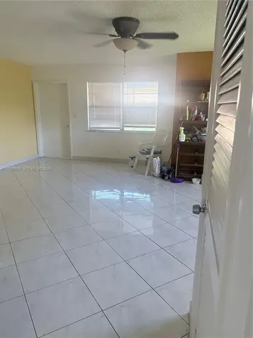 5300 Washington Street Hollywood FL 33021