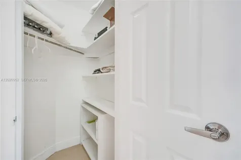 4925 Collins Avenue Miami Beach FL 33140