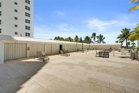 4925 Collins Avenue Miami Beach FL 33140