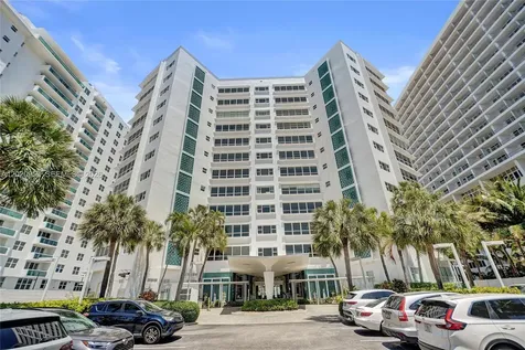 4925 Collins Avenue Miami Beach FL 33140