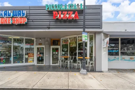 2389 SW 22nd Street Miami FL 33145