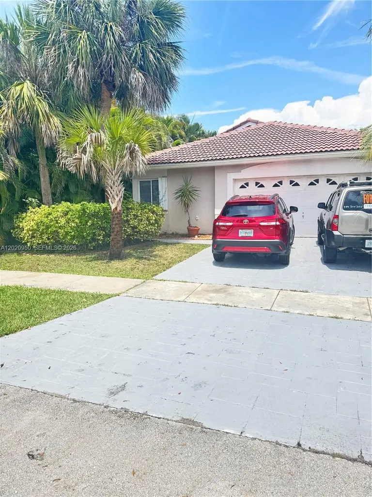 131 SW 178th Way Pembroke Pines FL 33029