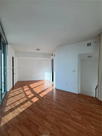 350 S Miami Avenue Miami FL 33130
