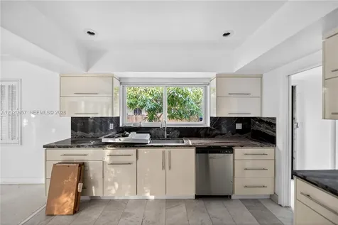 1100 N Shore Drive Miami Beach FL 33141