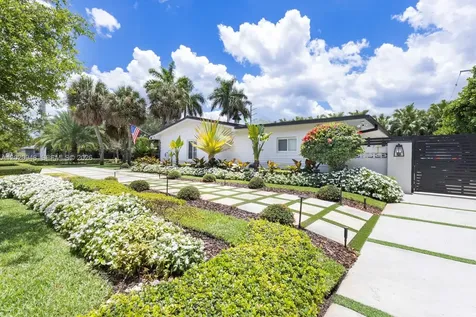 8200 SW 102nd Street Miami FL 33156