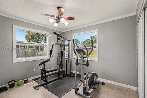 205 E Sugarland Circle Clewiston FL 33440