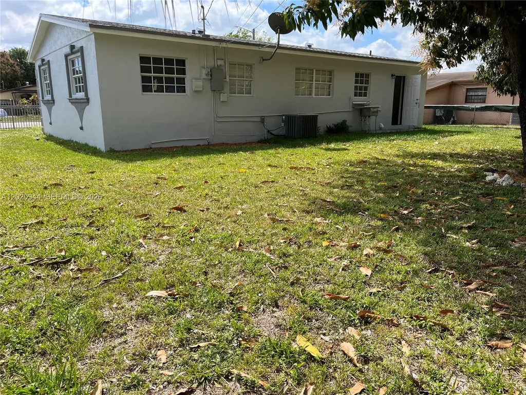 2231 NW 9th Place Fort Lauderdale FL 33311