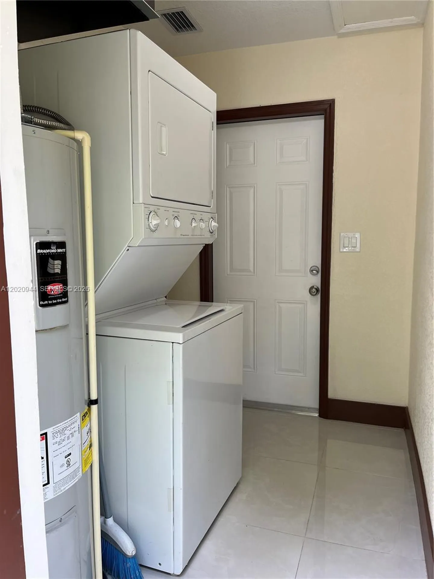 2231 NW 9th Place Fort Lauderdale FL 33311