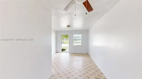 1478 NW 2nd Avenue Florida City FL 33034