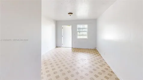 1478 NW 2nd Avenue Florida City FL 33034