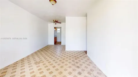 1478 NW 2nd Avenue Florida City FL 33034