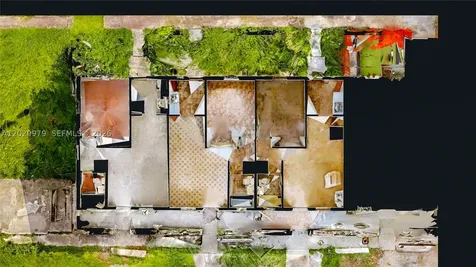 1478 NW 2nd Avenue Florida City FL 33034