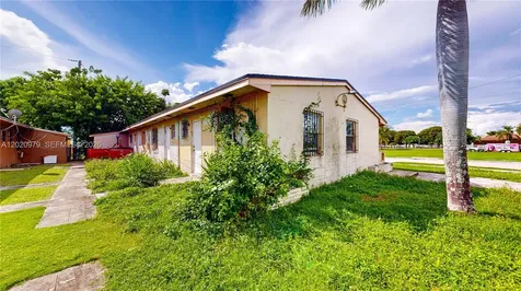 1478 NW 2nd Avenue Florida City FL 33034