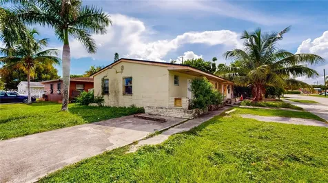 1478 NW 2nd Avenue Florida City FL 33034