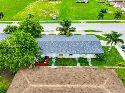 1478 NW 2nd Avenue Florida City FL 33034