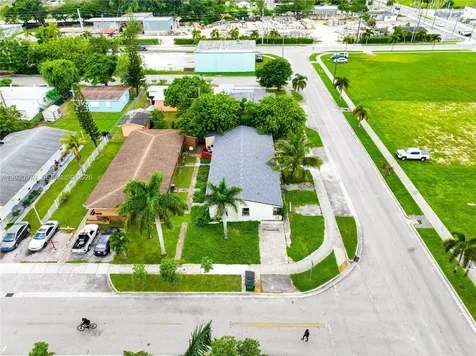 1478 NW 2nd Avenue Florida City FL 33034