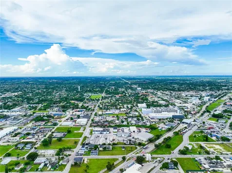 1478 NW 2nd Avenue Florida City FL 33034