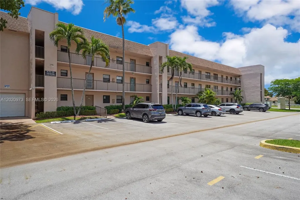 10466 Sunrise Lakes Boulevard Sunrise FL 33322