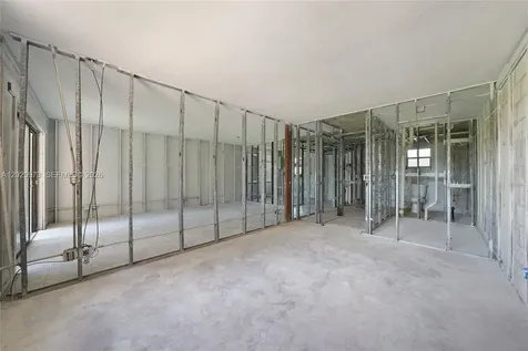 10466 Sunrise Lakes Boulevard Sunrise FL 33322