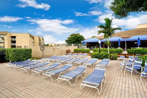 10466 Sunrise Lakes Boulevard Sunrise FL 33322