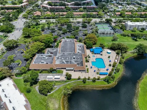 10466 Sunrise Lakes Boulevard Sunrise FL 33322