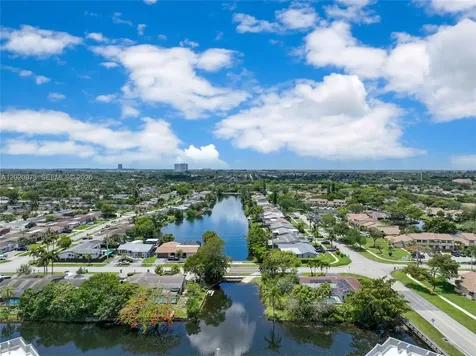 10466 Sunrise Lakes Boulevard Sunrise FL 33322