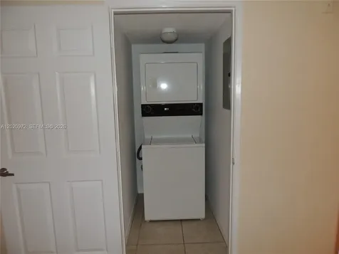 2600 S University Drive Davie FL 33328