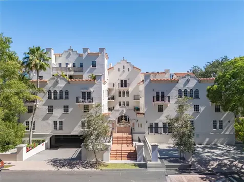 323 Navarre Avenue Coral Gables FL 33134