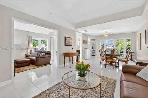 323 Navarre Avenue Coral Gables FL 33134