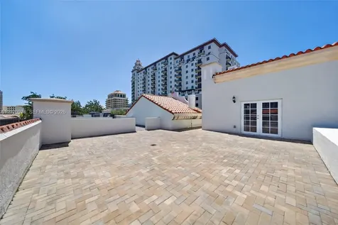 323 Navarre Avenue Coral Gables FL 33134