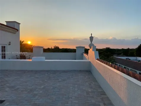323 Navarre Avenue Coral Gables FL 33134
