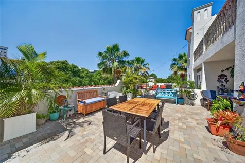 323 Navarre Avenue Coral Gables FL 33134