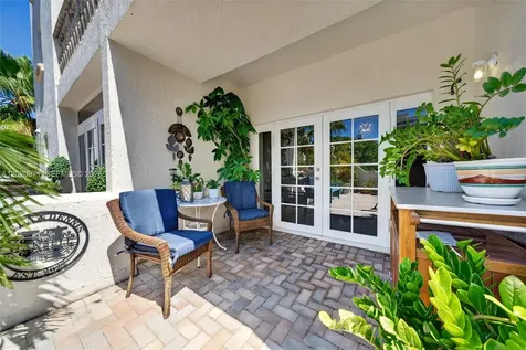 323 Navarre Avenue Coral Gables FL 33134