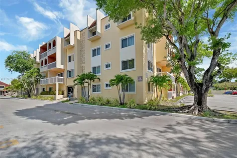 7701 Camino Real Miami FL 33143