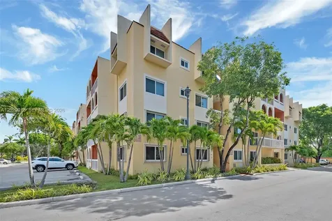 7701 Camino Real Miami FL 33143