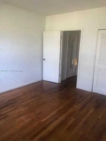 1016 Biarritz Miami Beach FL 33141