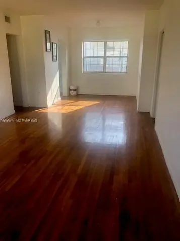 1016 Biarritz Miami Beach FL 33141