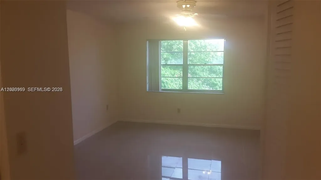 4384 NW 9th Avenue Deerfield Beach FL 33064