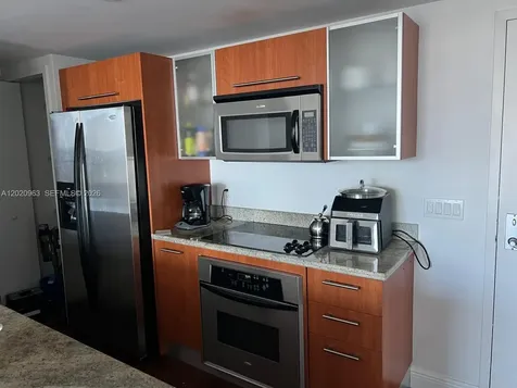 185 SW 7th Street Miami FL 33130