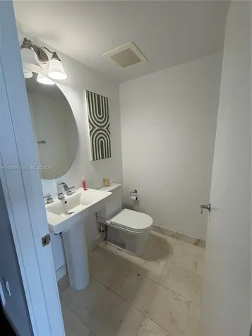 185 SW 7th Street Miami FL 33130